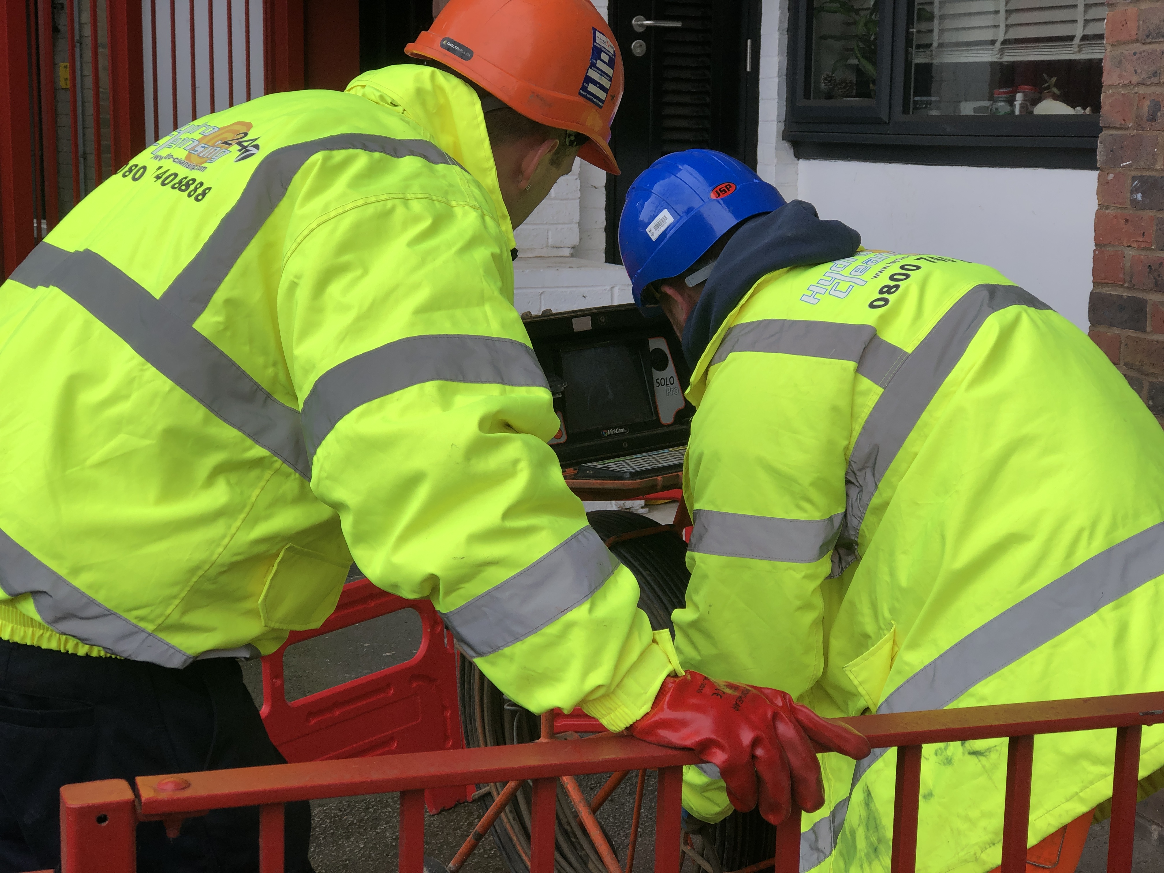Hydro Cleansing - CCTV Drain Surveys - CCTV-Inspection - Image 4